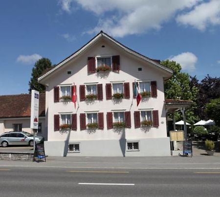 Hotel Ristorante Schloessli Meggen Exteriör bild